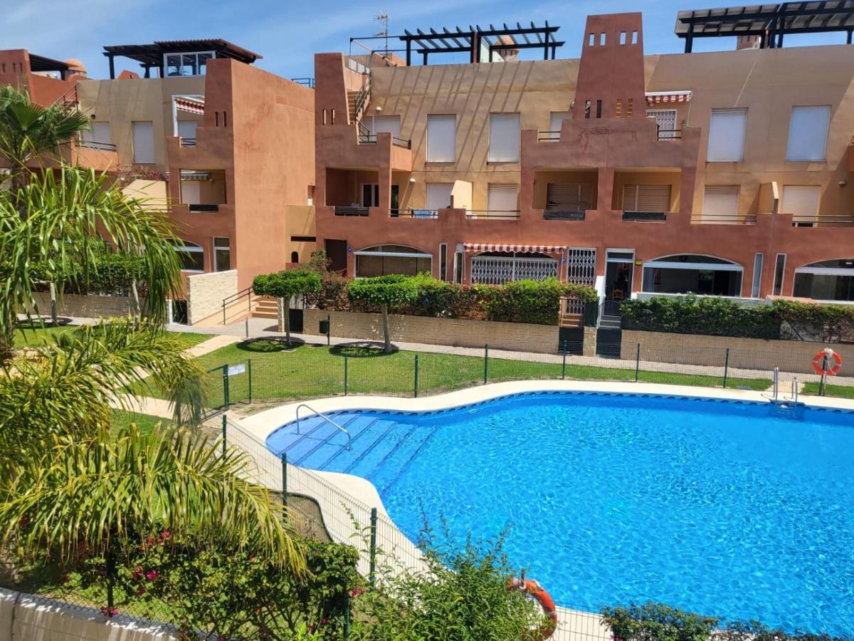 Apartamento Coqueto Con Terraza Y Cerca De La Piscina Comunitaria Y De La Playa! Apartment Playas de Vera Exterior foto